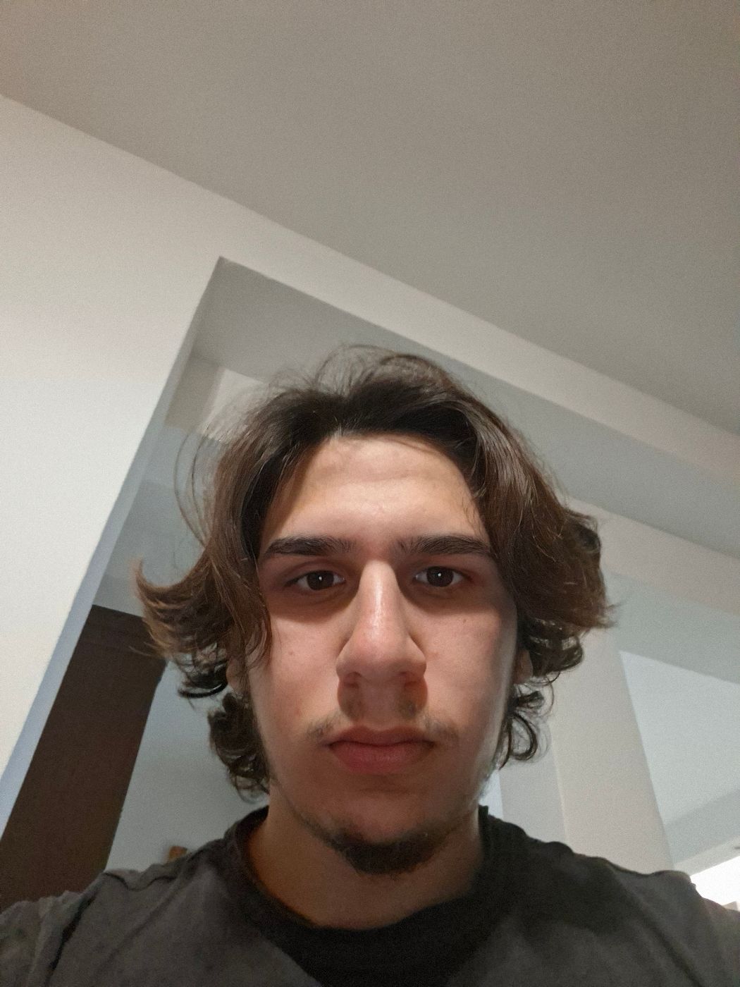 Αντώνης